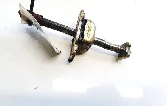 Volkswagen PASSAT B4 Front door check strap stopper 3a0837249