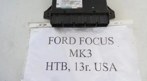 Ford Focus Comfort/convenience module AV6N-19G481-AM