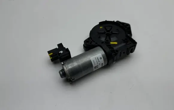 Mercedes-Benz GLC X253 C253 Sunroof motor/actuator 0390200100