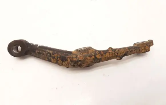 Mercedes-Benz W123 Front lower control arm/wishbone