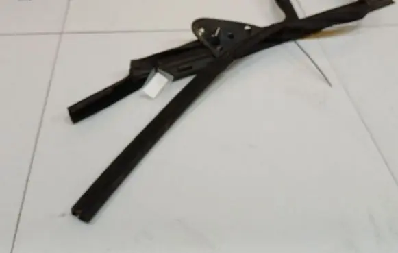 Skoda Octavia Mk2 (1Z) Rubber seal front coupe door 