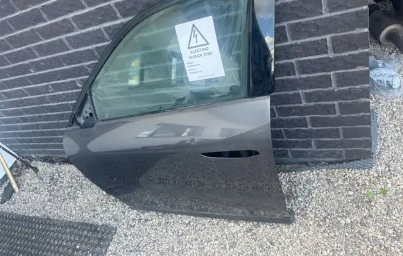 Citroen DS3 Front door DQD