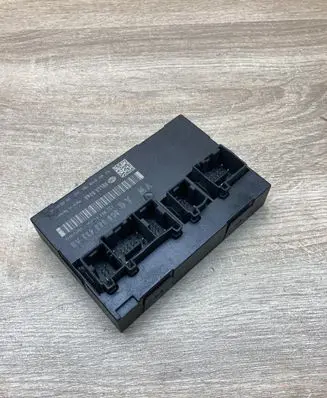 Volkswagen PASSAT B6 Door control unit/module 3C0959433AB