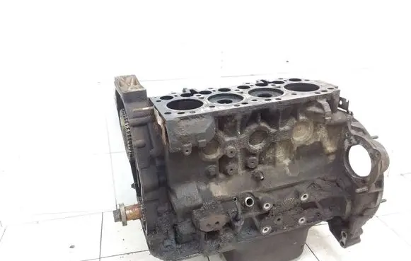 Land Rover Discovery Engine block HRC2552 HRC2552B