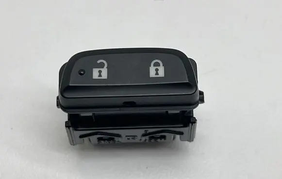 Subaru Forester SL Central locking switch button 83078CC000 193211