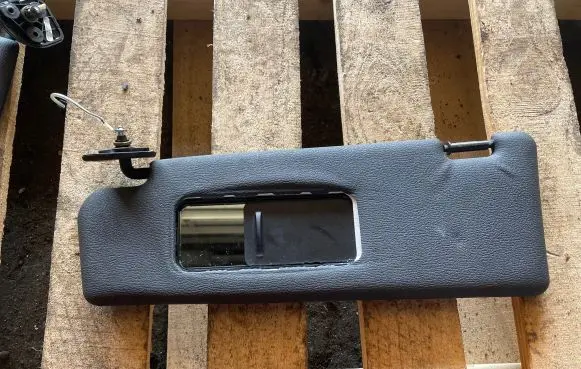 BMW X5 E70 Sun visor 14332504089347