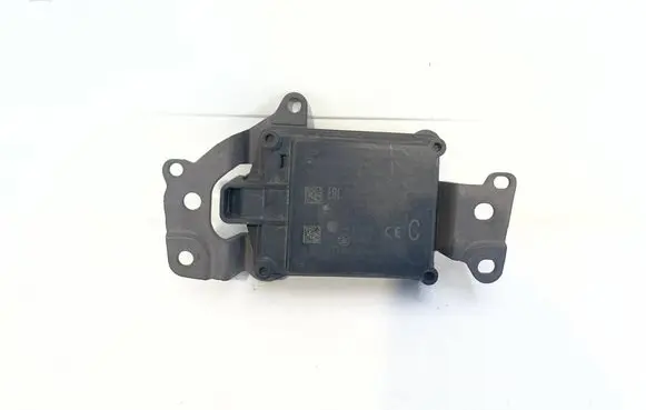 Toyota Camry VIII XV70 Distronic sensor radar 8821006070
