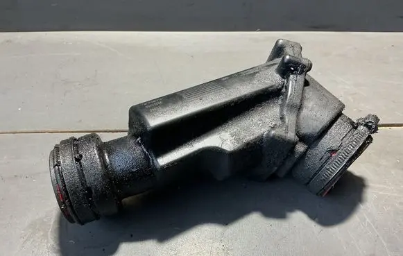 Volvo XC90 Intake resonator 30740895