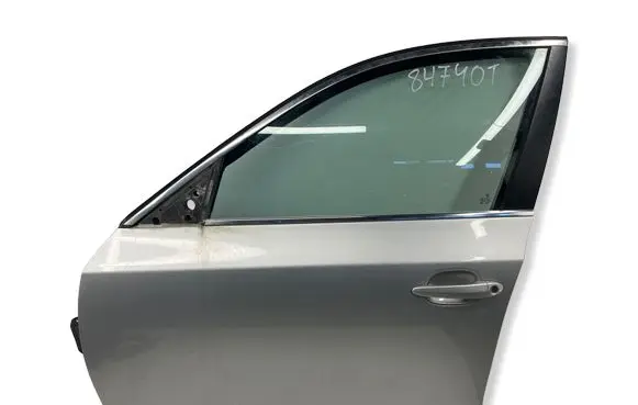 BMW 5 E60 E61 Front door 