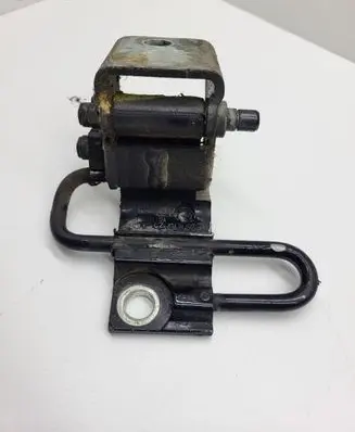 Audi Q7 4L Rear door lower hinge 4L0833412A