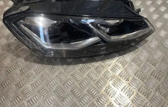 Volkswagen Golf VII Headlight/headlamp 5G1941060 1GX91306622