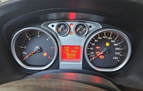 Ford Focus Speedometer (instrument cluster) 8V4T10849GE IMPRK1437934