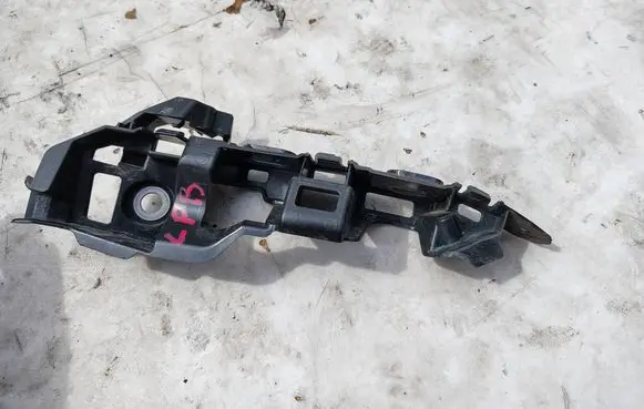 Volkswagen Golf VII Front bumper mounting bracket 5G0807183A