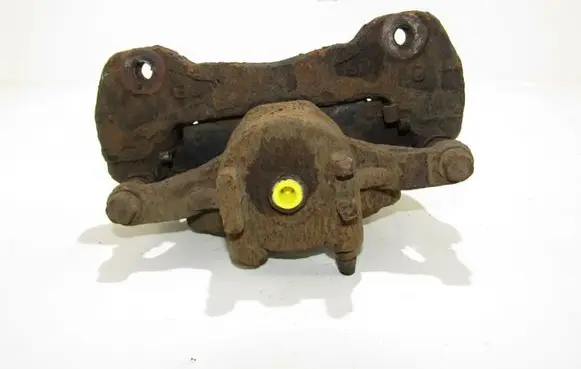 Mitsubishi L200 Front brake caliper kodo