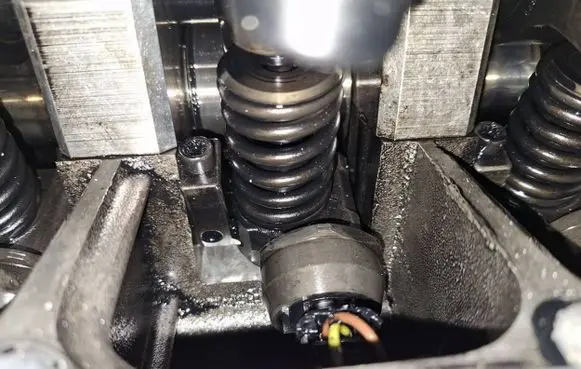 Volkswagen Caddy Fuel injector