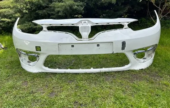 Renault Fluence Front bumper 620221754R