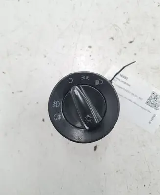 Volkswagen PASSAT B5 Light switch 1C0941531A