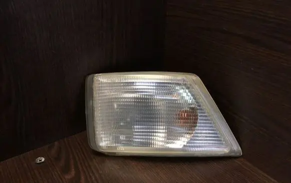 Iveco Daily 35 - 40.10 Front indicator light 1315106149 504104467