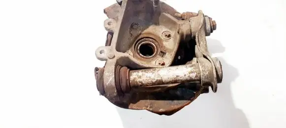 BMW 5 E39 Rear wheel hub