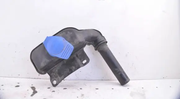 Audi Q5 SQ5 8R Window washer liquid tank fill tube 8R0955452