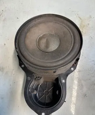 Volkswagen PASSAT B6 Front door speaker 3C0035454
