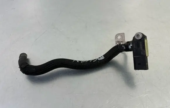 Volkswagen Tiguan Air pressure sensor 03N145049E 04L906051C