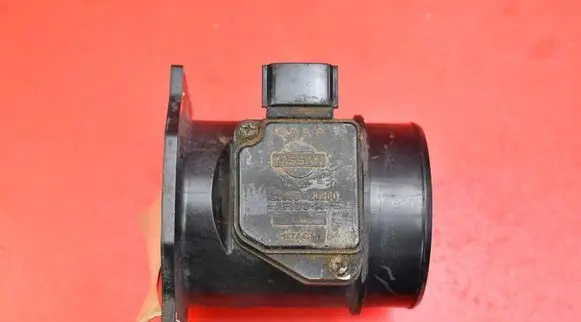 Nissan Primera Mass air flow meter 22680-2J200