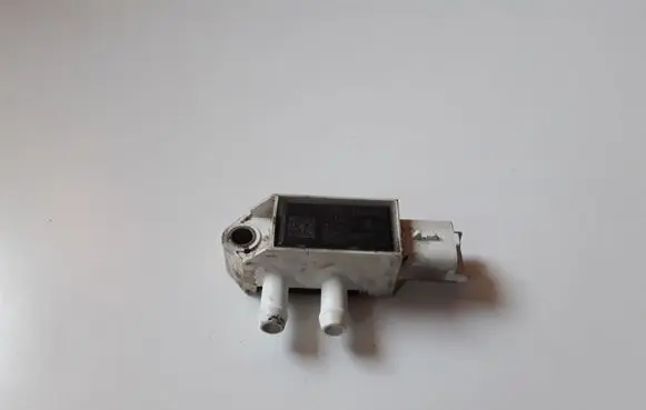 Dacia Dokker Exhaust gas pressure sensor 227701177R