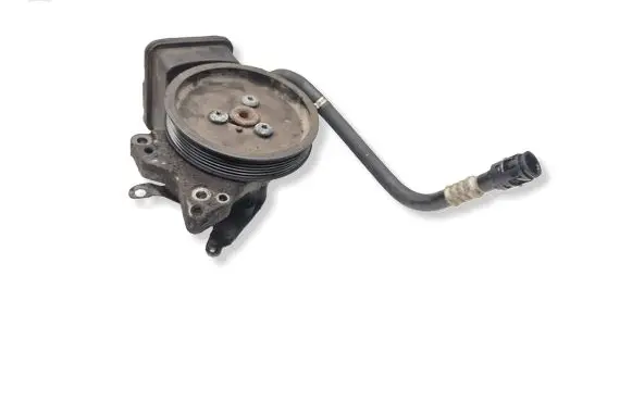 BMW 5 E60 E61 Power steering pump 7693974101
