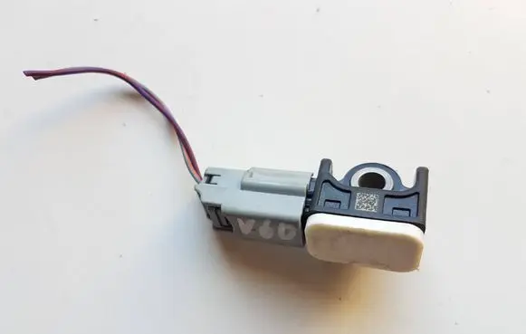Volvo V60 Airbag deployment crash/impact sensor 31334336
