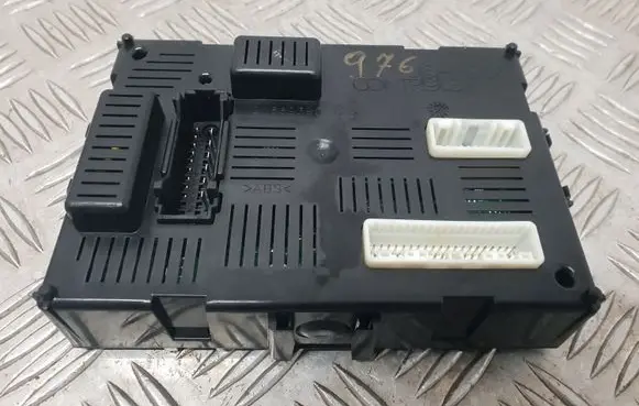 Nissan Micra Comfort/convenience module 284B2AX620