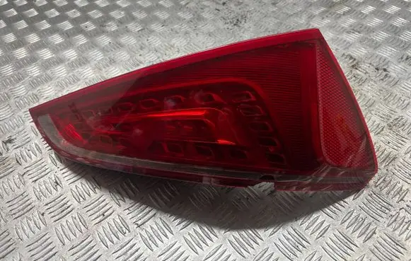 Audi Q5 SQ5 Rear/tail lights 8R0945093A