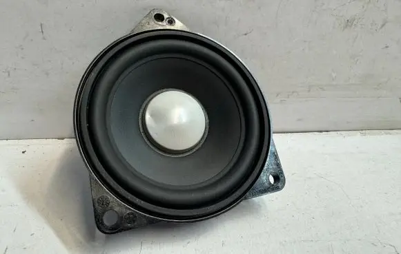 BMW 5 F10 F11 Panel speaker 936838301