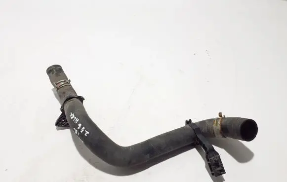 Toyota RAV 4 (XA50) Engine coolant pipe/hose 1657125080