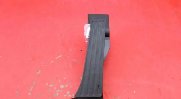 BMW 1 E81 E87 Accelerator throttle pedal 6766931