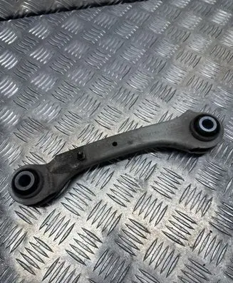 Rear control arm