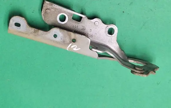 Citroen C2 Engine bonnet/hood hinges 