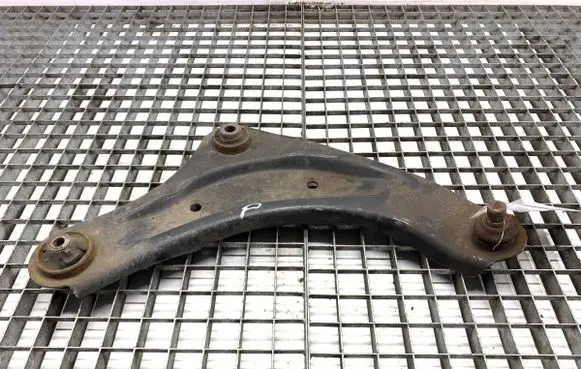 Nissan Juke I F15 Front control arm 