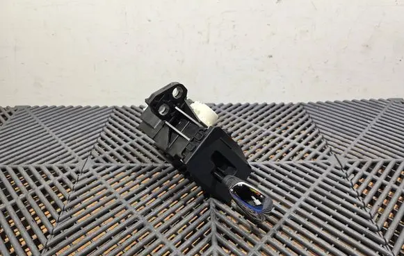 Lexus CT 200H Gear shifter/selector
