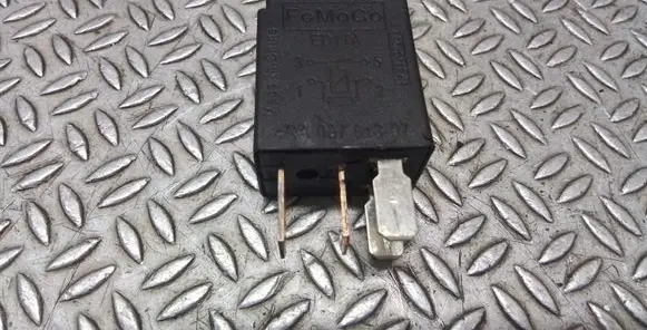 Ford Mondeo MK IV Hazard warning light relay 6G9T14B192AA