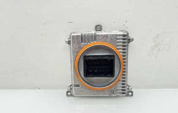 Volkswagen Golf VIII Xenon control unit/module 992941572AK