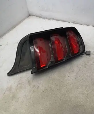 Ford Mustang VI Rear/tail lights FR3B13B504 9R8B13B504A