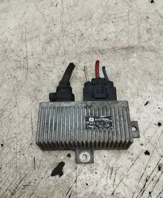 Volvo S40, V40 Glow plug pre-heat relay BRE612 7700111525