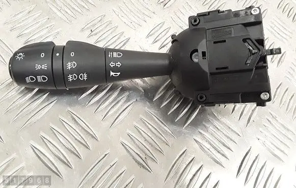 Renault Sandero II Light switch e10645396RS