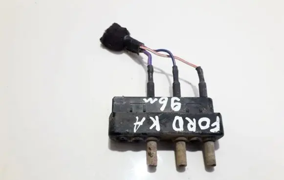 Ford Ka Front door sensor coupe 97kg17a522aa 03904009