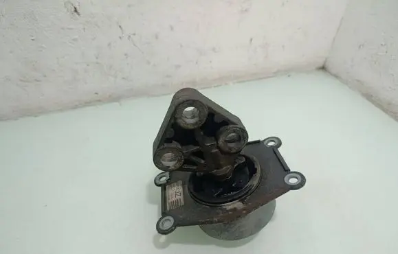 Opel Astra H Engine mount bracket 511671286 13159996