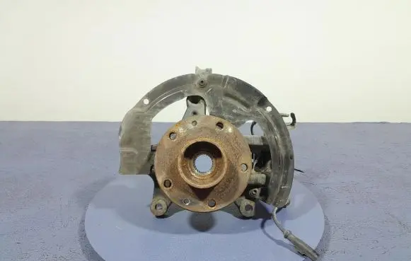 Renault Megane IV Front wheel hub spindle knuckle
