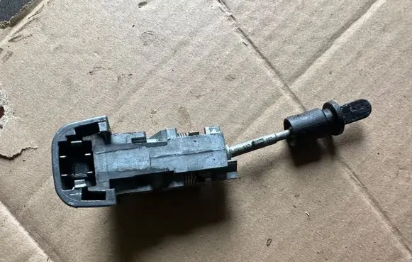 Audi A4 S4 B8 8K Front door lock (next to the handle) 