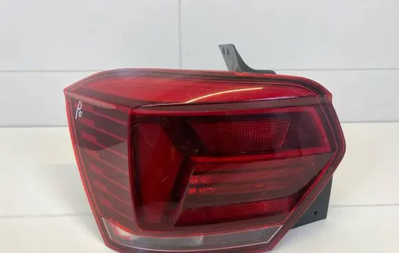 Volkswagen Polo Rear/tail lights 2G0945095B
