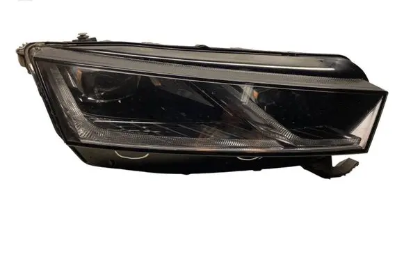 Skoda Octavia Mk4 Headlight/headlamp 5E4941016A LE18A6419 030111823400